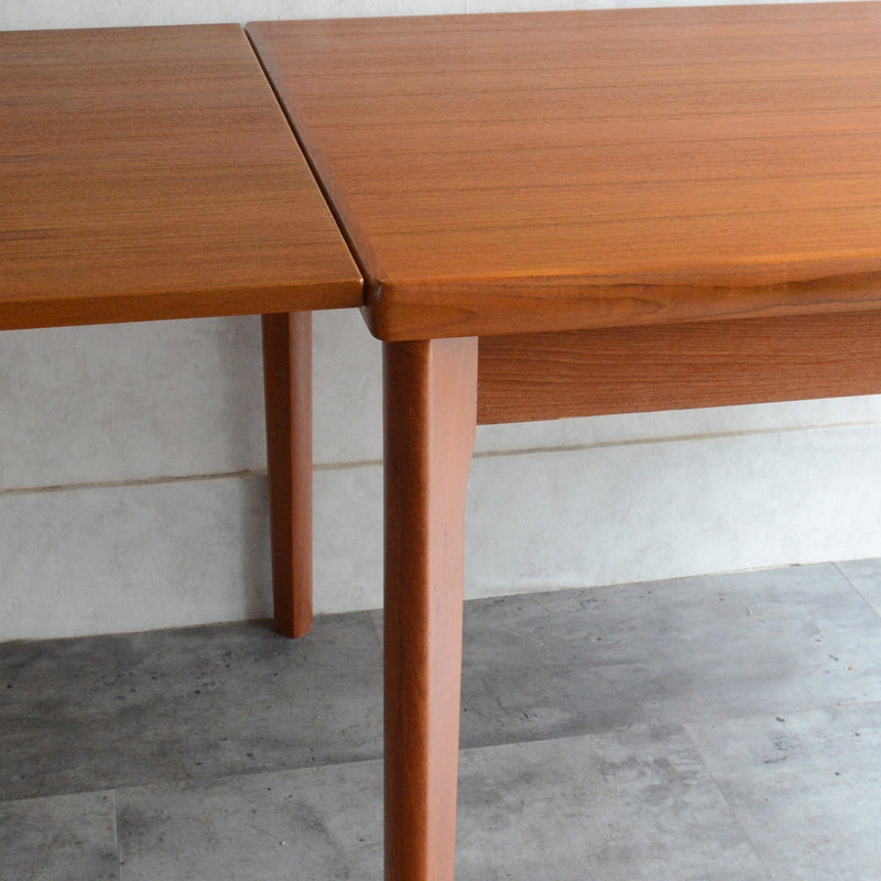 T様見学ご予約品　デンマーク エクステンション ダイニングテーブル 02(レクタングル・天板剥離再塗装済)