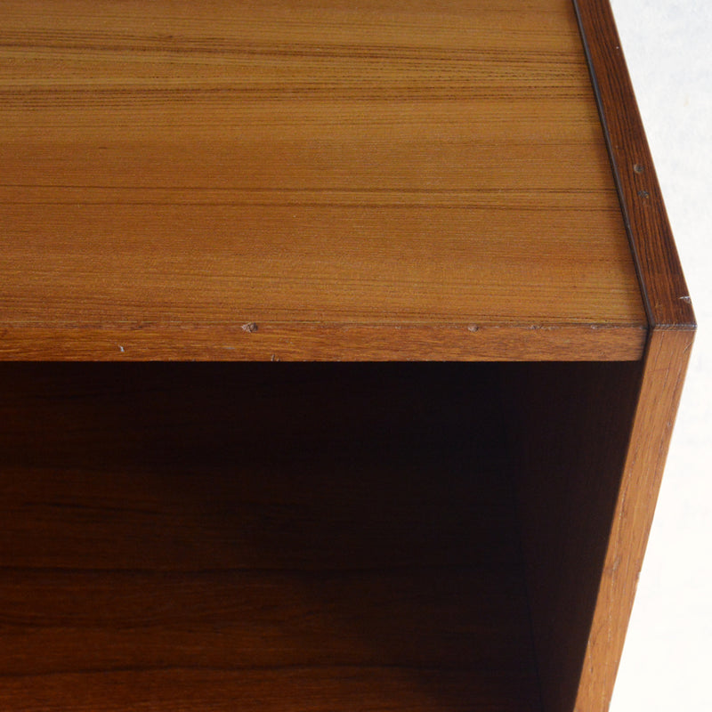 デンマーク チークオープンシェルフ 8-50 (アイアンレッグ)