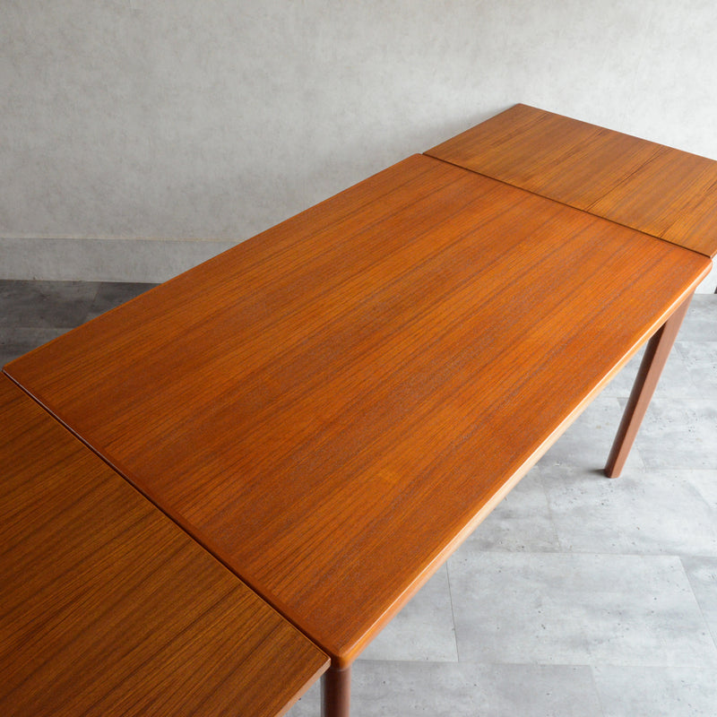 T様見学ご予約品　デンマーク エクステンション ダイニングテーブル 02(レクタングル・天板剥離再塗装済)