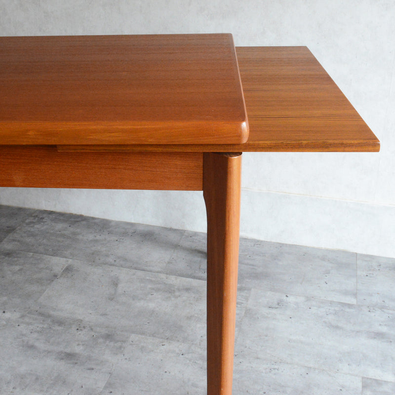 T様見学ご予約品　デンマーク エクステンション ダイニングテーブル 02(レクタングル・天板剥離再塗装済)