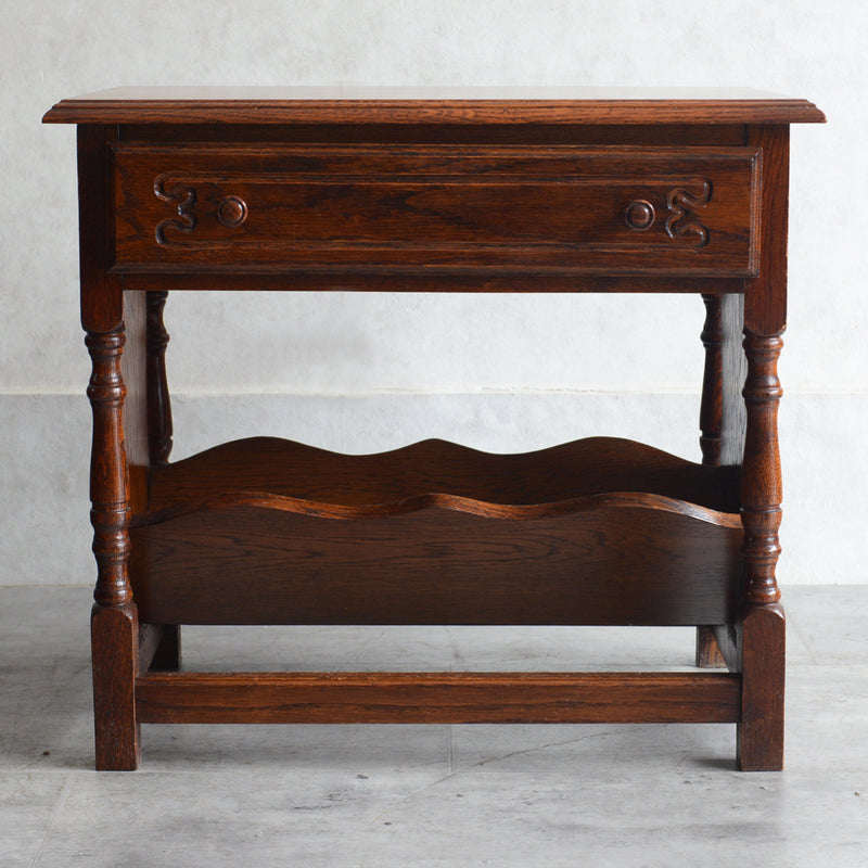 クラシック マガジンラック付 オークキャビネット13