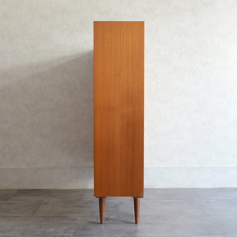 デンマーク ヴィンテージ　チークシェルフ（木扉付）5-121