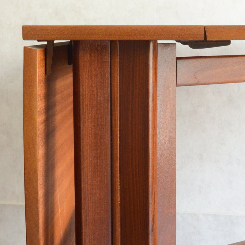 Parker Knoll (Nathan) ゲートレッグ ダイニングテーブル 11 (オーバル）