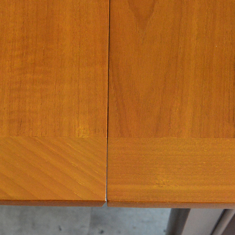 Parker Knoll (Nathan) ゲートレッグ ダイニングテーブル 11 (オーバル）