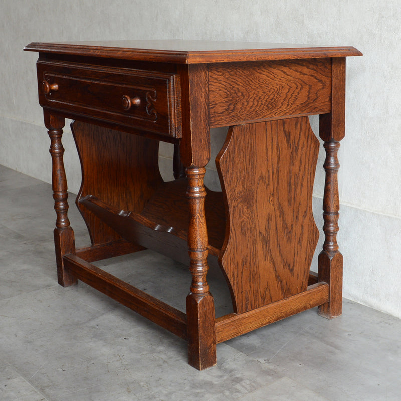 クラシック マガジンラック付 オークキャビネット13