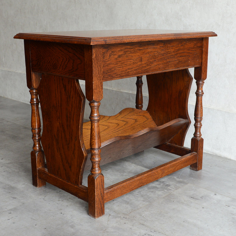 クラシック マガジンラック付 オークキャビネット13