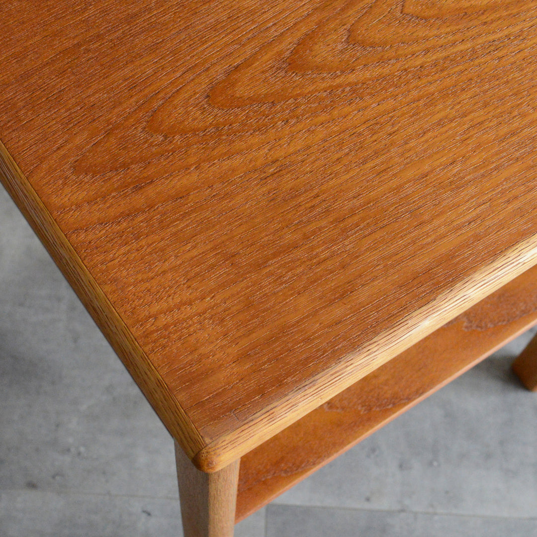 デンマークヴィンテージ チーク サイドテーブル 5-177 (抽斗付）