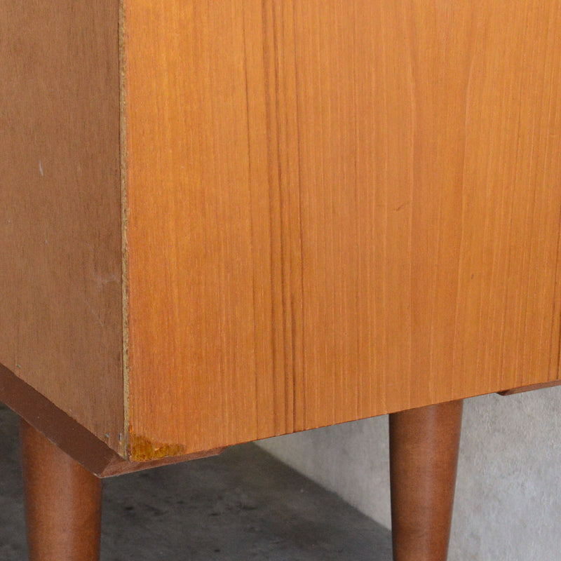 デンマーク ヴィンテージ　チークシェルフ（木扉付）5-121