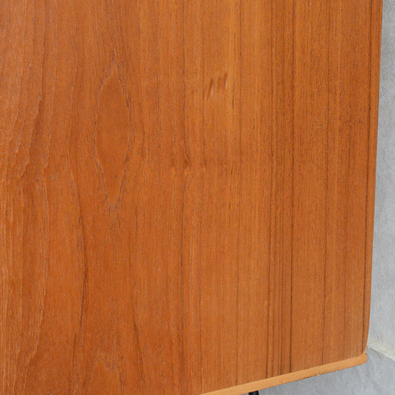 Herbert E. Gibbs（ハーバートE.ギブス） キャビネット 11 (アイアンレッグ）