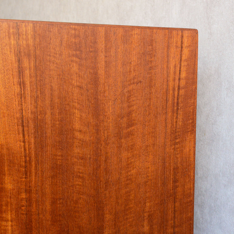 デンマークヴィンテージ　チークキャビネット 3-69