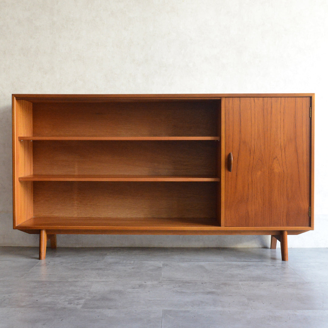 Herbert E. Gibbs ヴィンテージガラスキャビネット94(木扉付)