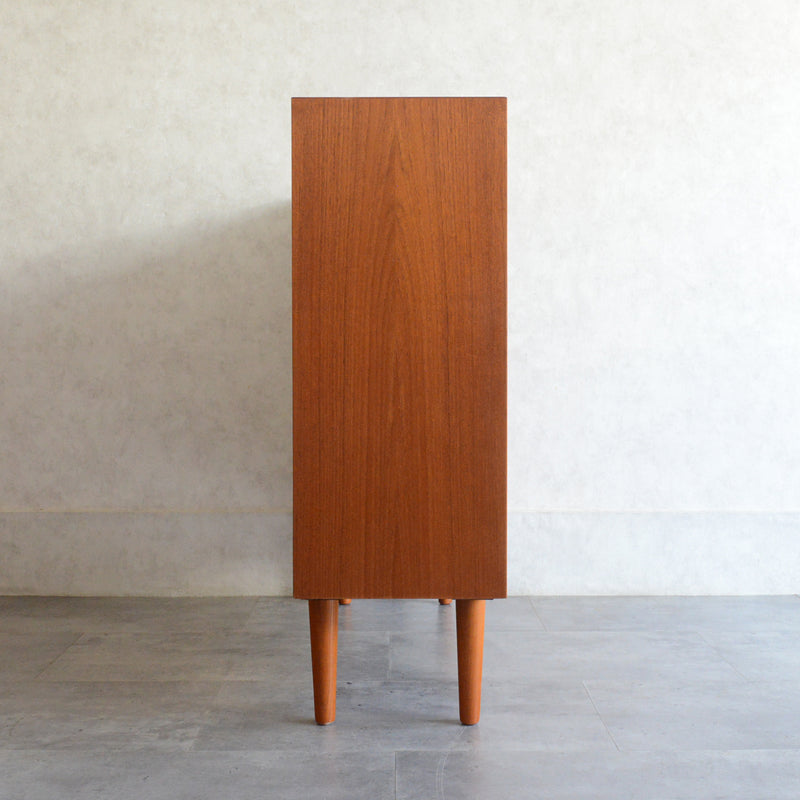 デンマーク ヴィンテージ チーク シェルフ (木扉付）6-67