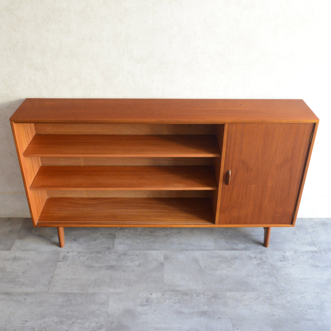 Herbert E. Gibbs ヴィンテージガラスキャビネット94(木扉付)