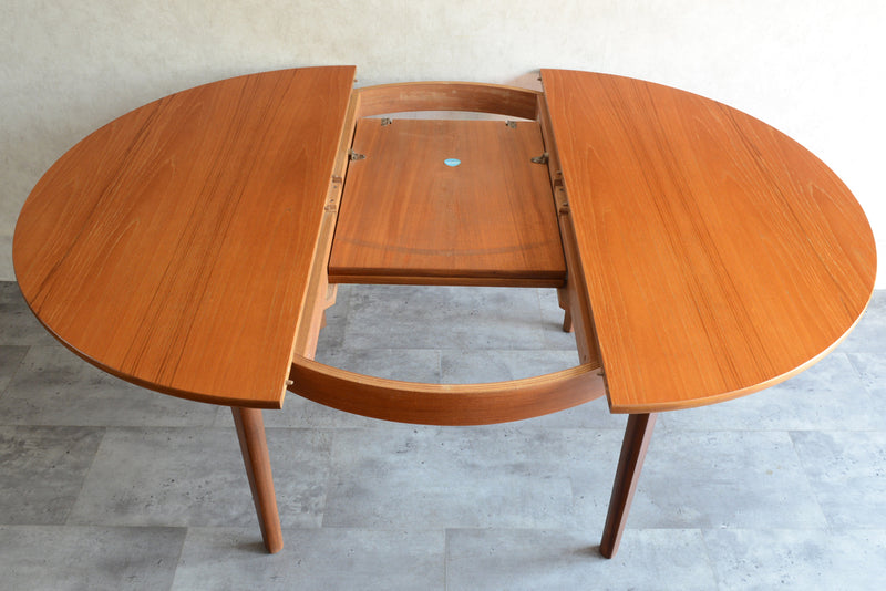 Nathan ネイサン エクステンション ラウンド ダイニングテーブル 10(天板剥離再塗装済）