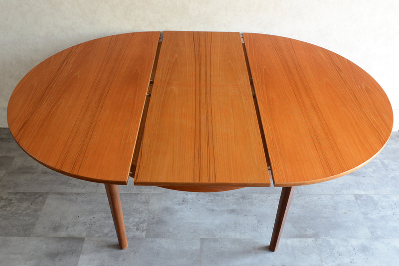 Nathan ネイサン エクステンション ラウンド ダイニングテーブル 10(天板剥離再塗装済）