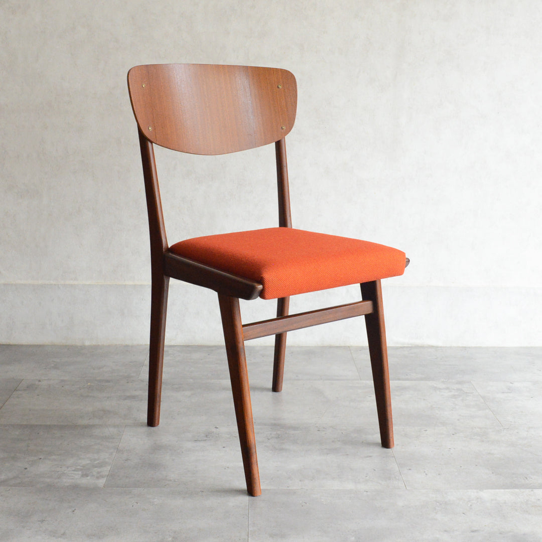 古家具ビンテージ品◾️プライウッド座面×アクリル製背もたれ チェア 椅子 hata チェア | オンラインショップ | その家具と暮らす | 栃木県