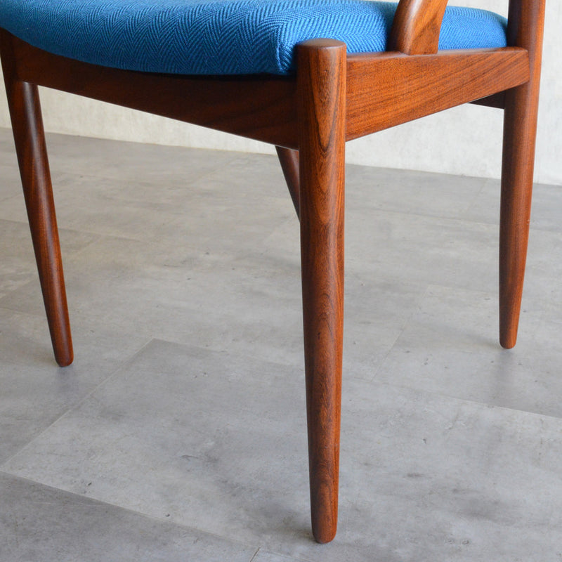 デンマークヴィンテージ Kai Kristiansen カイクリスチャンセン NV31チェア 5-49(張替済ブルー）