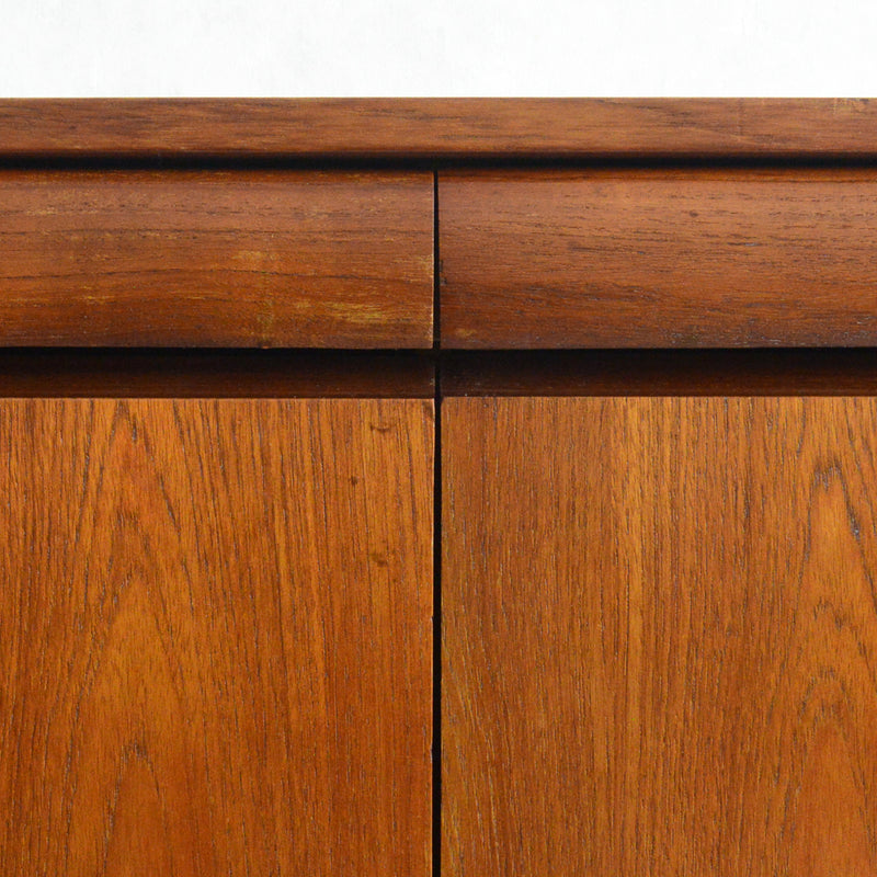 Elliotts of Newbury（EON)エリオッツ オブ ニューべリー サイドボード71