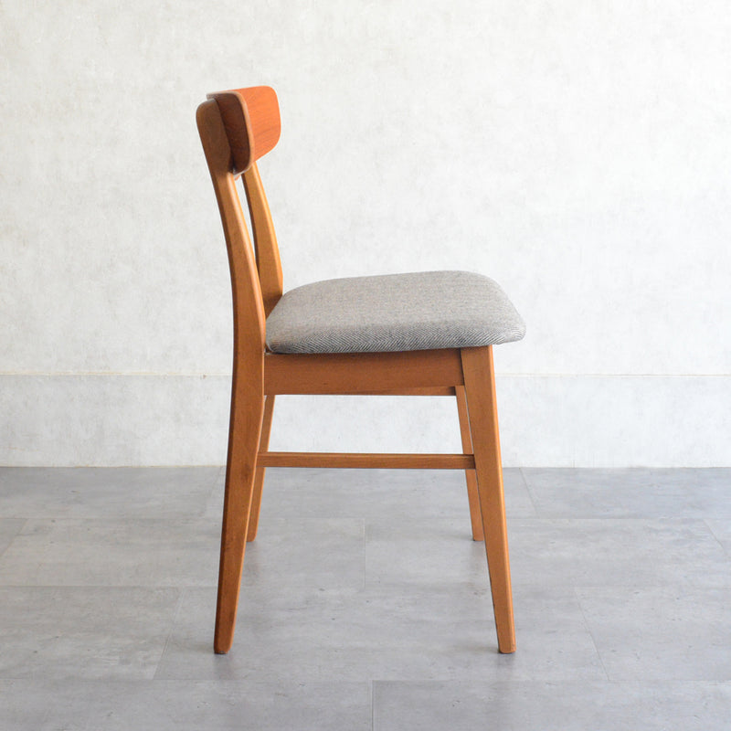 ダイニングチェア(張替済・グレージュヘリンボーン)