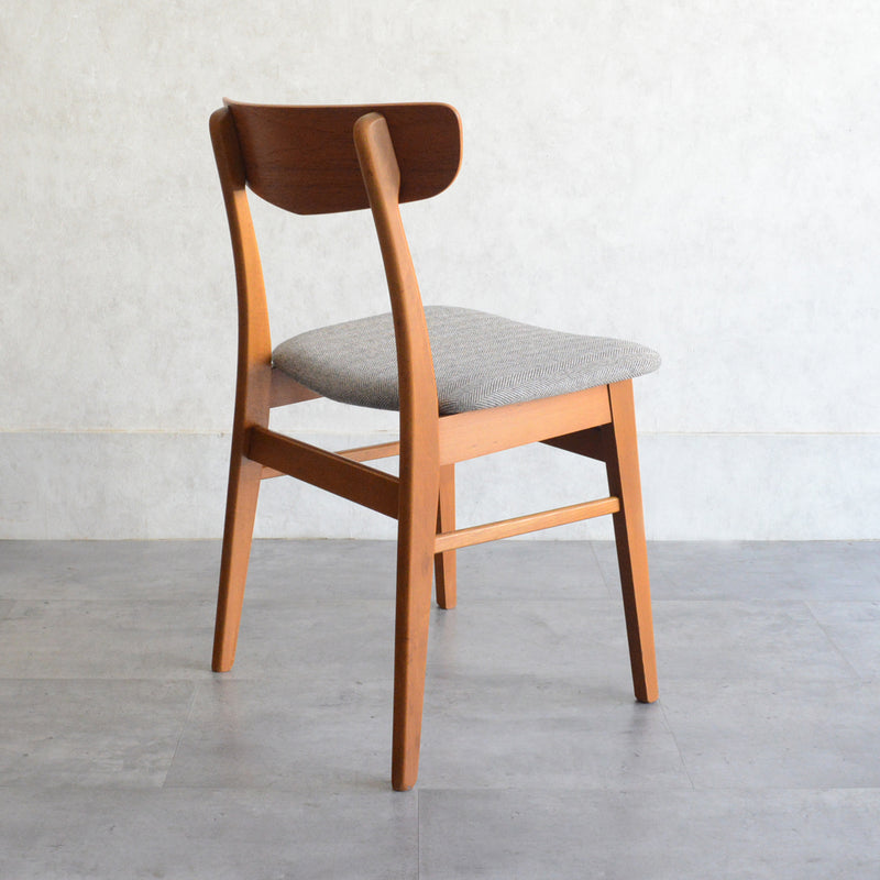 ダイニングチェア(張替済・グレージュヘリンボーン)