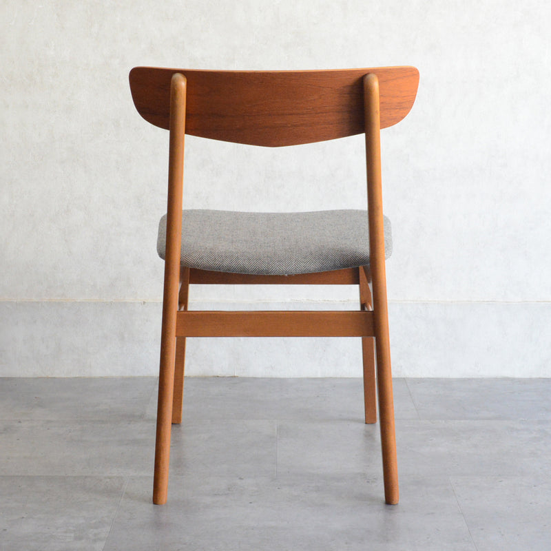 ダイニングチェア(張替済・グレージュヘリンボーン)