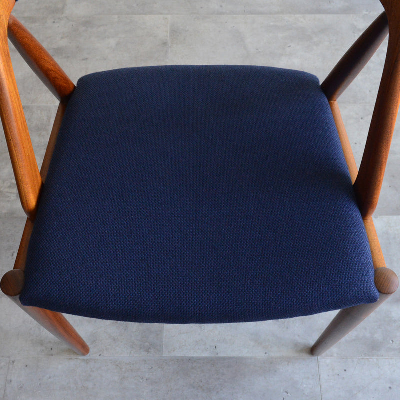 デンマークヴィンテージ Kai Kristiansen カイクリスチャンセン NV31チェア 5-50(張替済ネイビー）