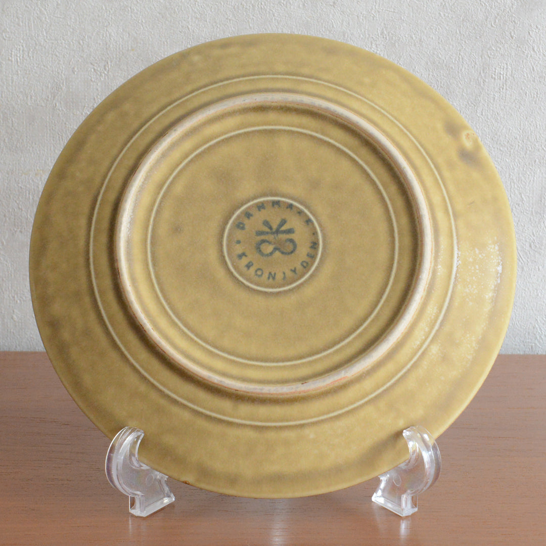クイストゴー レリーフ プレート＜21cm＞6-51　Jens.H.Quistgaard