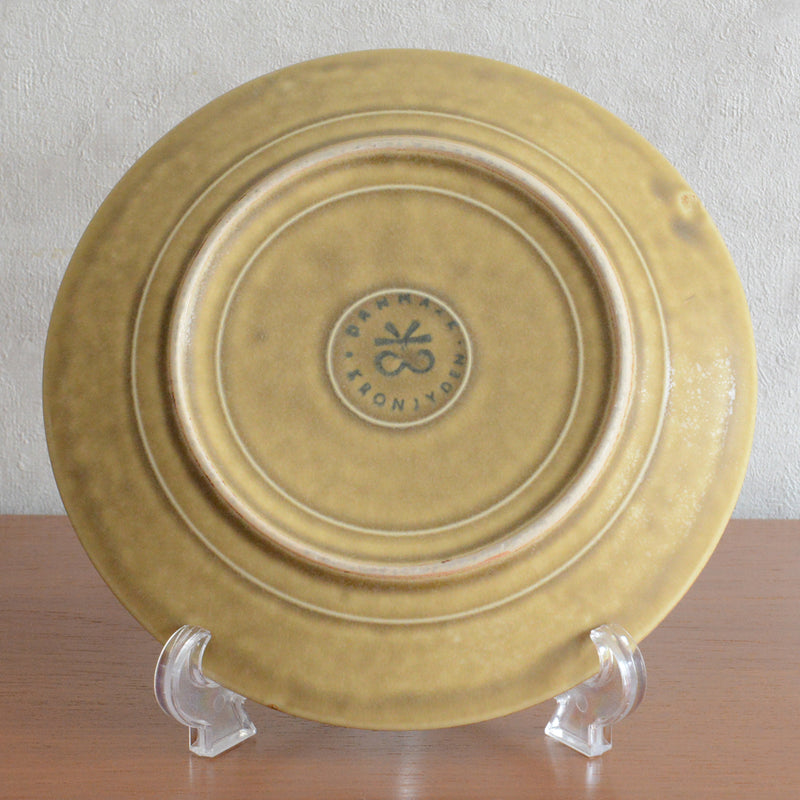 クイストゴー レリーフ プレート＜21cm＞6-51　Jens.H.Quistgaard