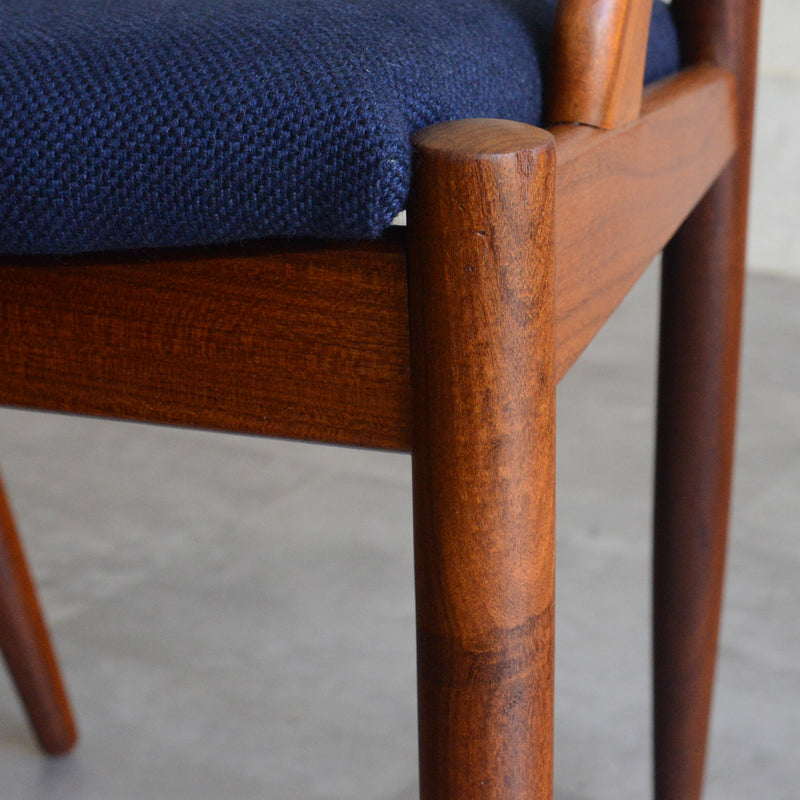 デンマークヴィンテージ Kai Kristiansen カイクリスチャンセン NV31チェア 5-50(張替済ネイビー）