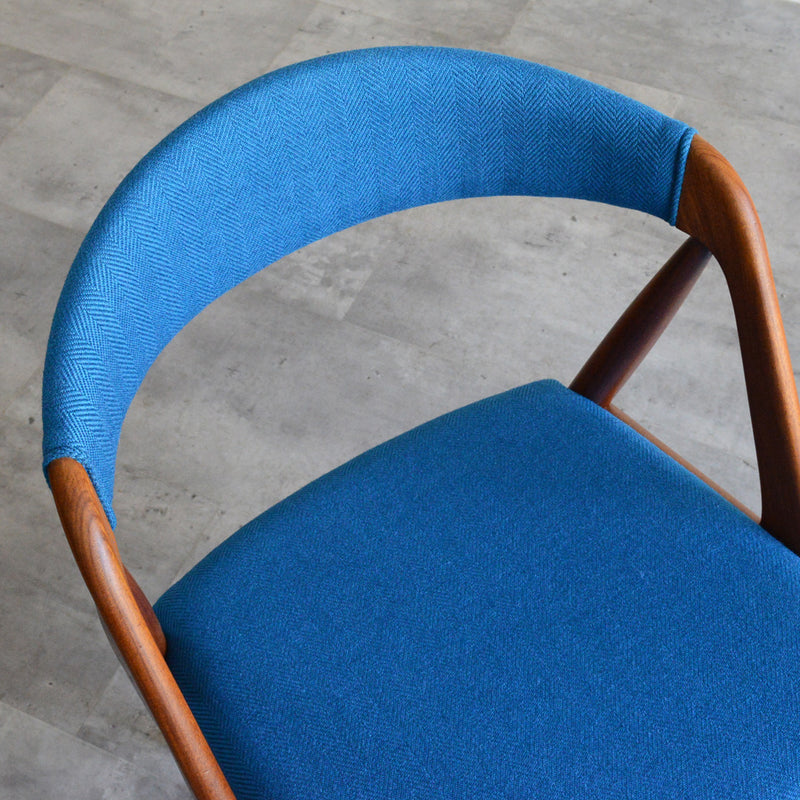 デンマークヴィンテージ Kai Kristiansen カイクリスチャンセン NV31チェア 5-51(張替済ブルー）