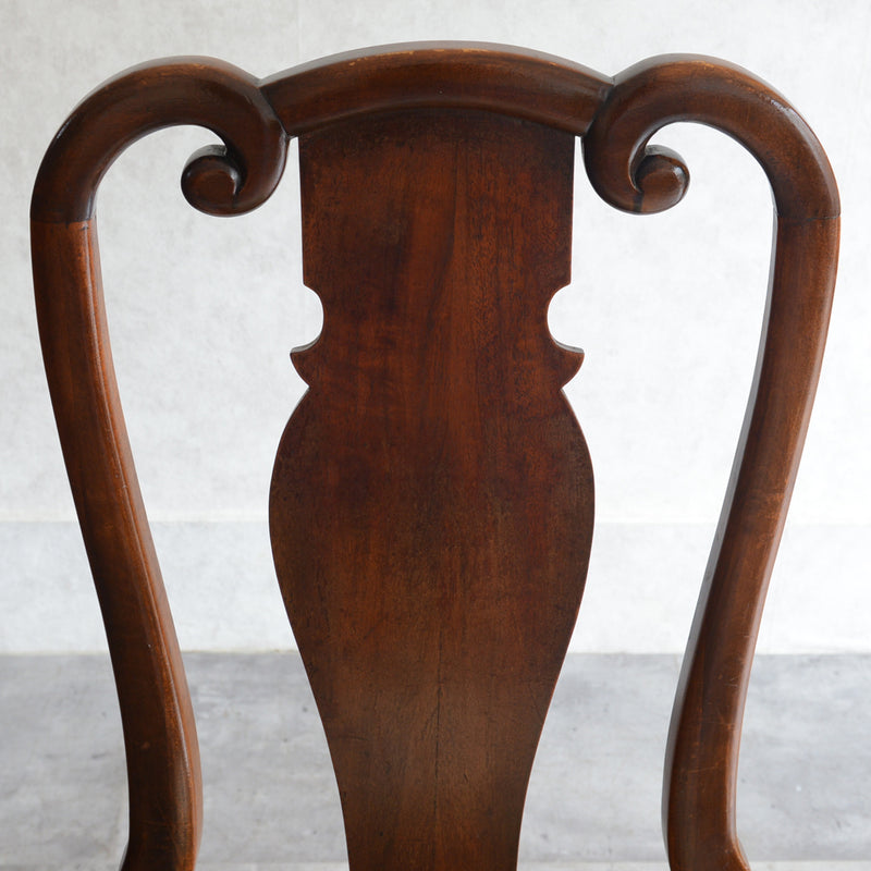 イギリスクラシッククイーンアンチェア