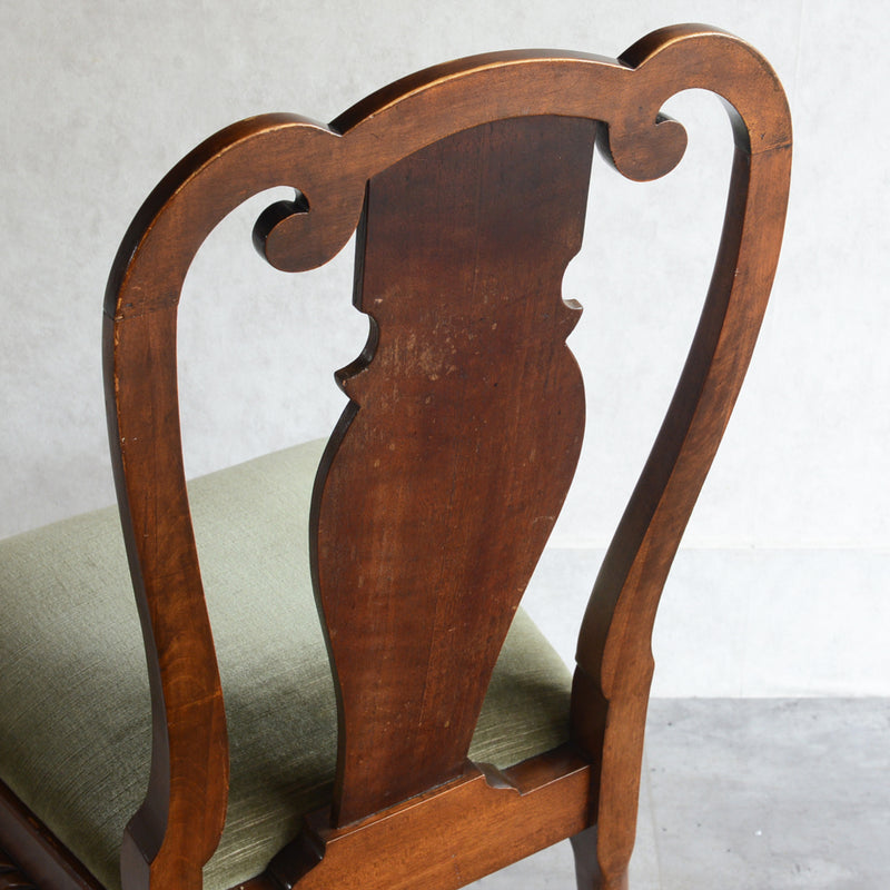 イギリスクラシッククイーンアンチェア