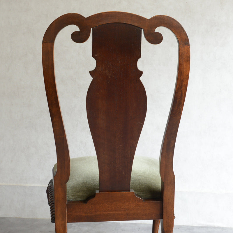 イギリスクラシッククイーンアンチェア