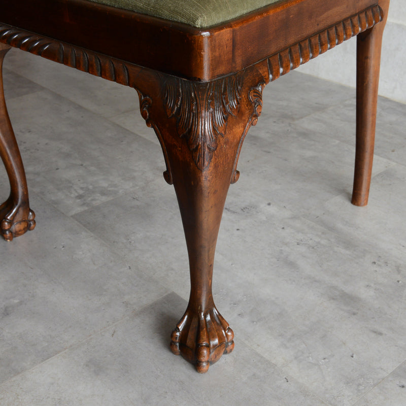 イギリスクラシッククイーンアンチェア