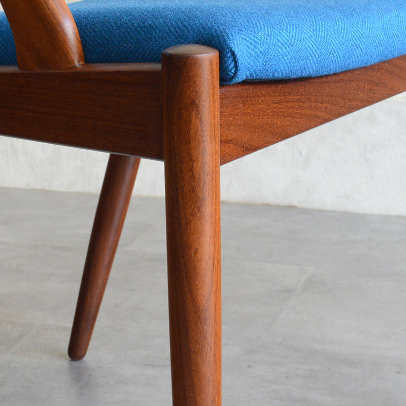 デンマークヴィンテージ Kai Kristiansen カイクリスチャンセン NV31チェア 5-51(張替済ブルー）