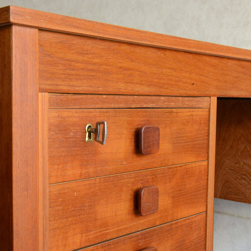 Domino mobler　デンマークヴィンテージ チークデスク 8-67