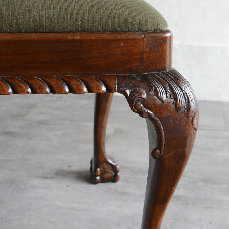 イギリスクラシッククイーンアンチェア