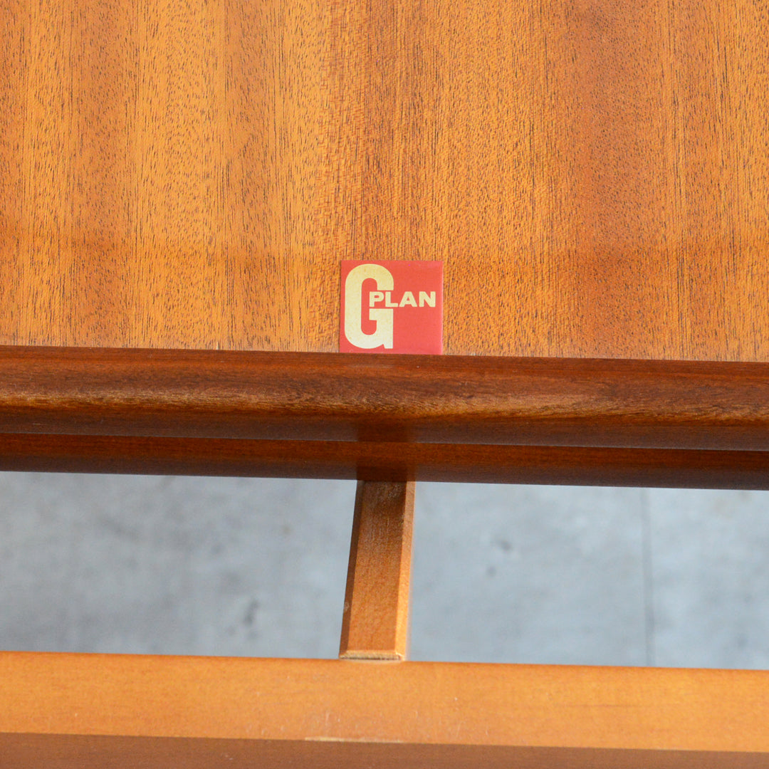 W様見学お取置品　G-PLAN ジープラン  エクステンション ラウンドテーブル 94 (天板剥離再塗装）