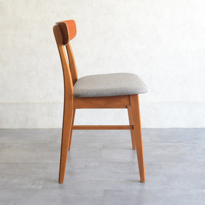 デンマークヴィンテージ ダイニングチェア 3-57(張替済・グレージュヘリンボーン)