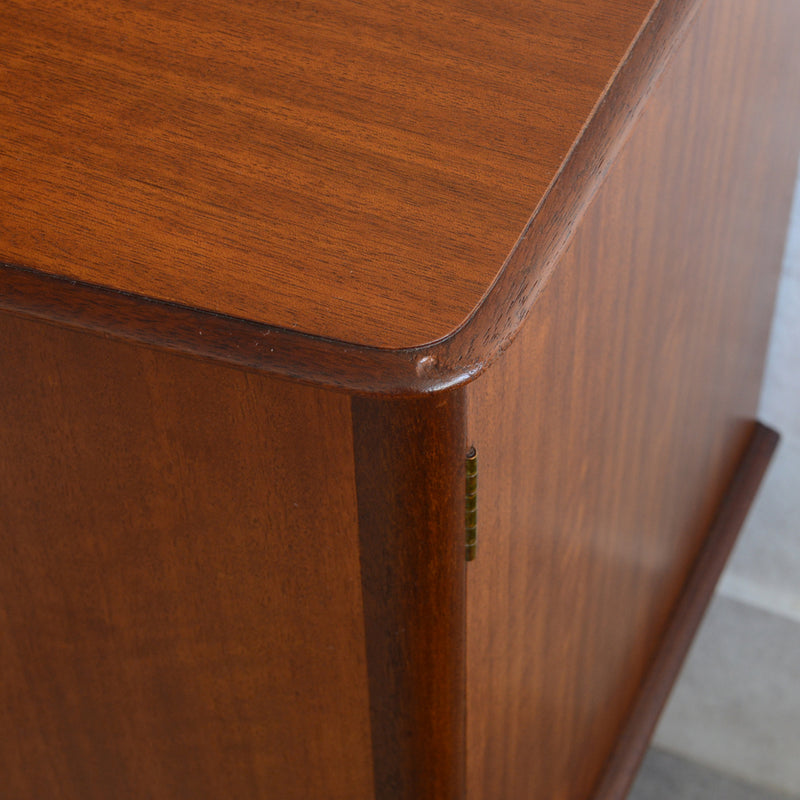 60S イギリス ヴィンテージ ショートサイドボード 49 (天板剝離再塗装済）