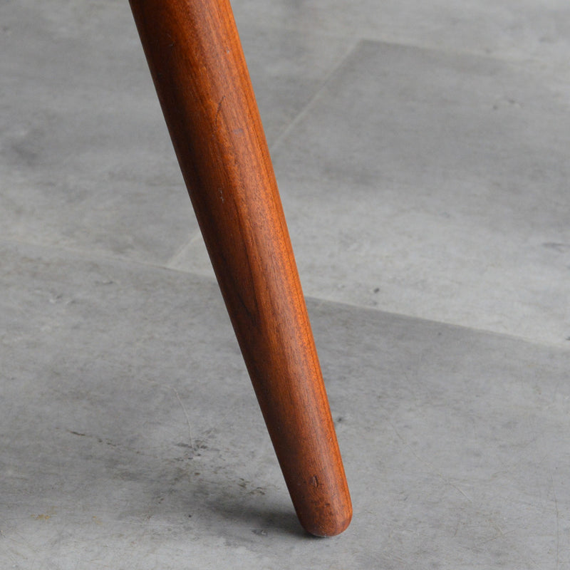 デンマークヴィンテージ Kai Kristiansen カイクリスチャンセン NV31チェア 5-52(張替済ネイビー）