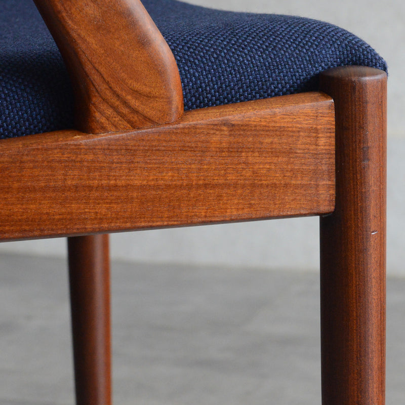 デンマークヴィンテージ Kai Kristiansen カイクリスチャンセン NV31チェア 5-52(張替済ネイビー）