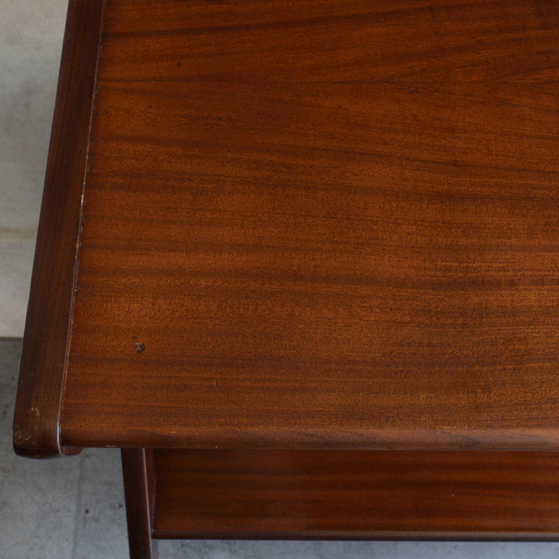 オランダ ヴィンテージ  WéBé チークサイドテーブル