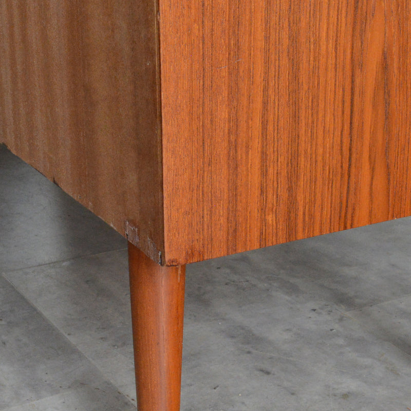 デンマーク ヴィンテージ　チークビューロー（ミラー・鍵付）6-74　