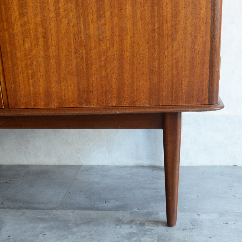 60S イギリス ヴィンテージ ショートサイドボード 49 (天板剝離再塗装済）