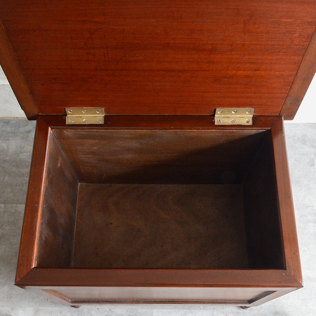 クラシック サイドテーブル (収納付）/ブランケットボックス