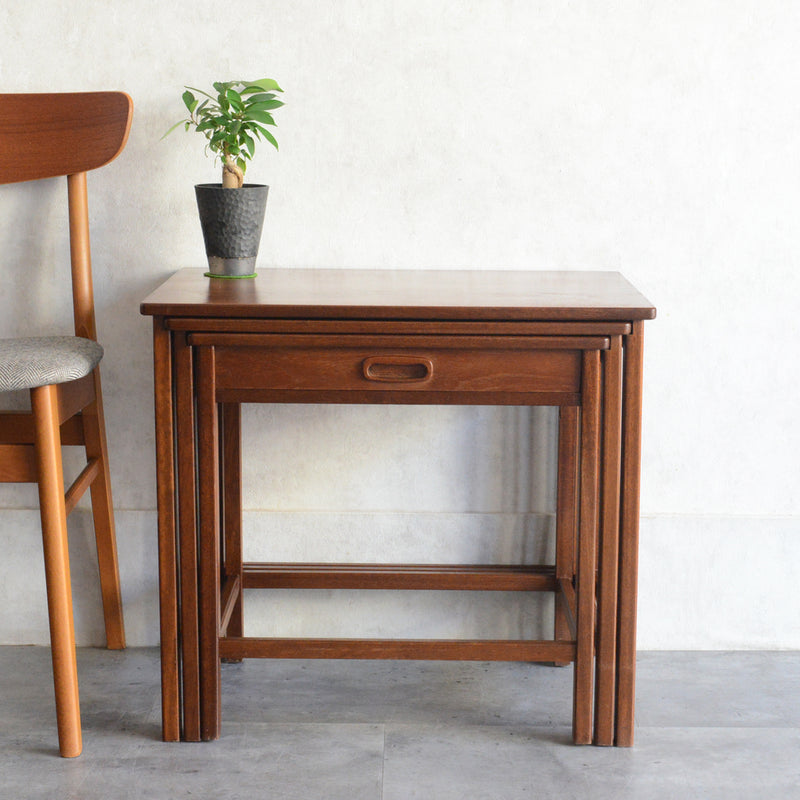 ミッドセンチュリー ヴィンテージ チーク ネストテーブル(抽斗付) 05