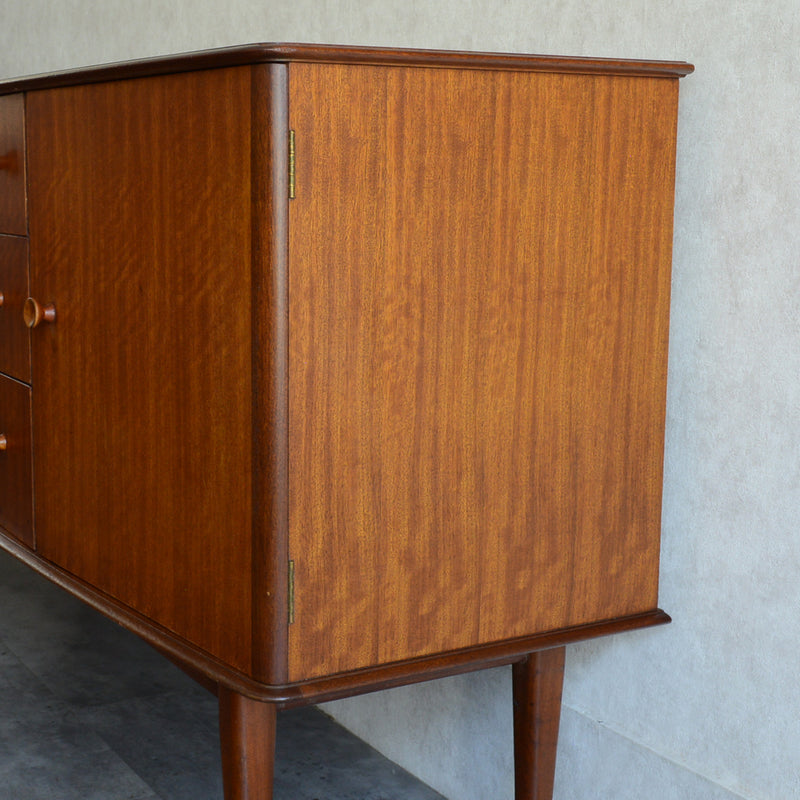 60S イギリス ヴィンテージ ショートサイドボード 49 (天板剝離再塗装済）