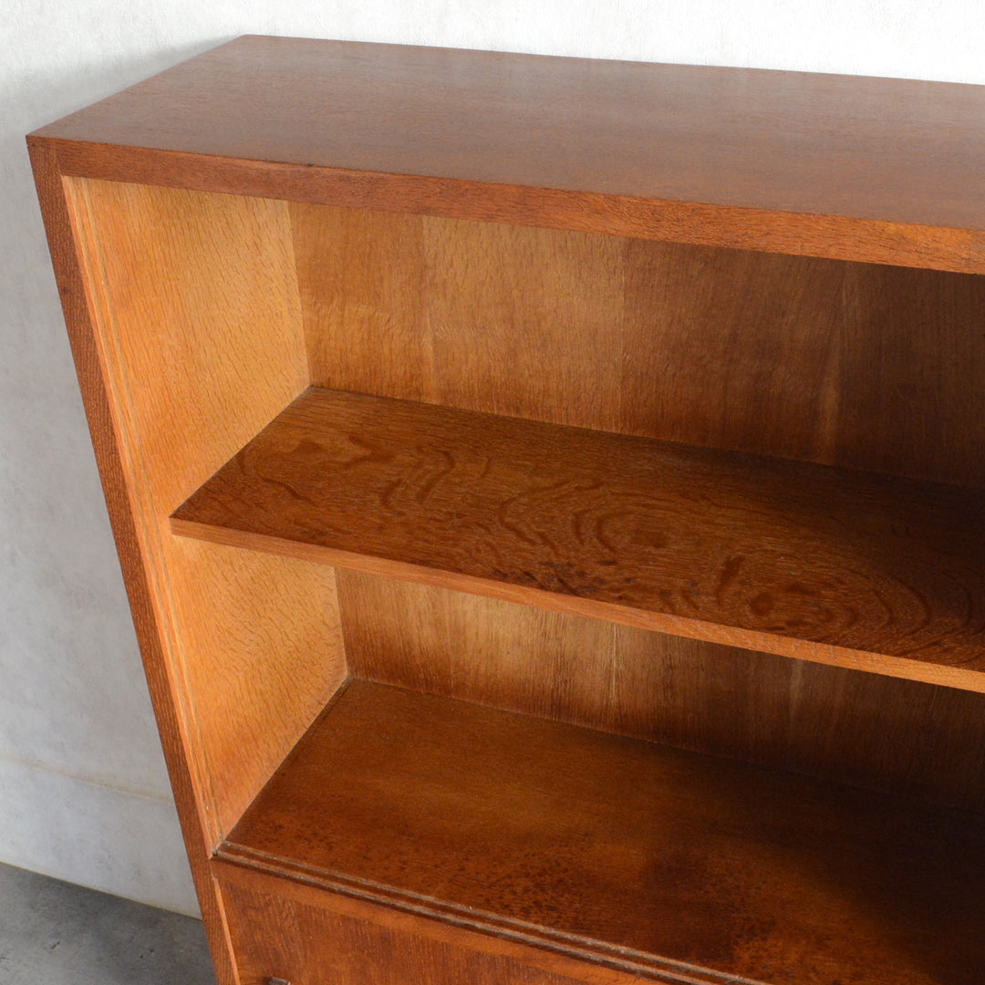 ミッドセンチュリー ヴィンテージ　ガラスキャビネット97(木扉付）