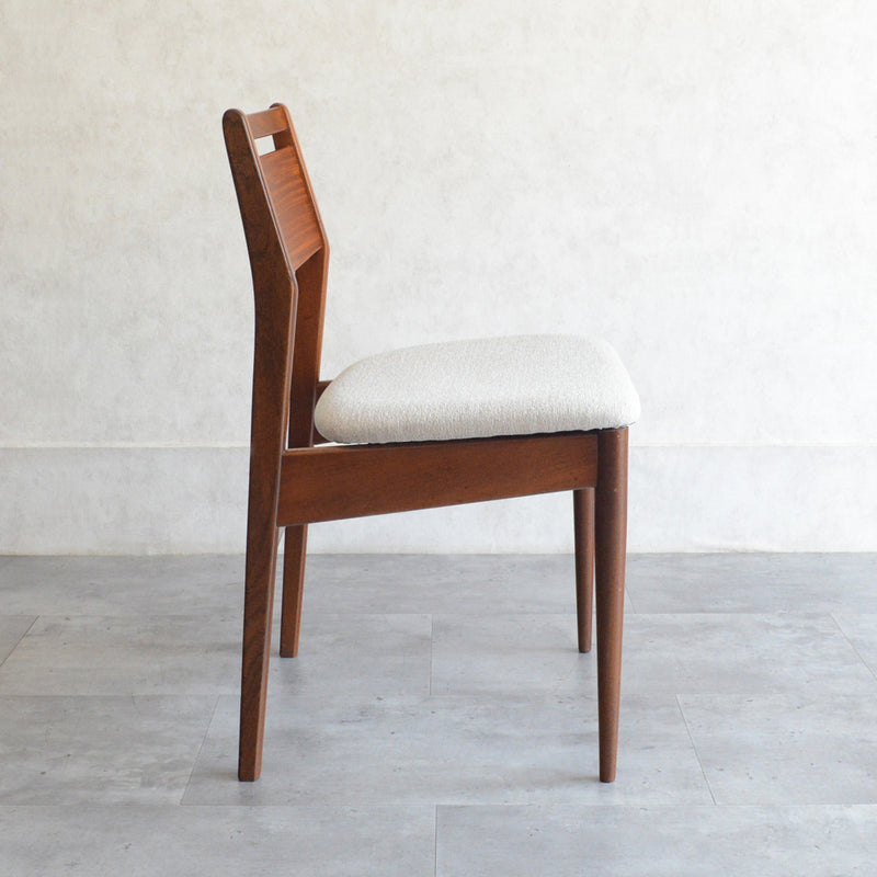 ヴィンテージ ダイニングチェア （アイボリー）06